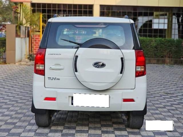 https://images10.gaadi.com/usedcar_image/4609357/original/processed_8a59f4dd-e9e4-4ccf-b1d7-5fd17411c8c6.jpeg?imwidth=6402