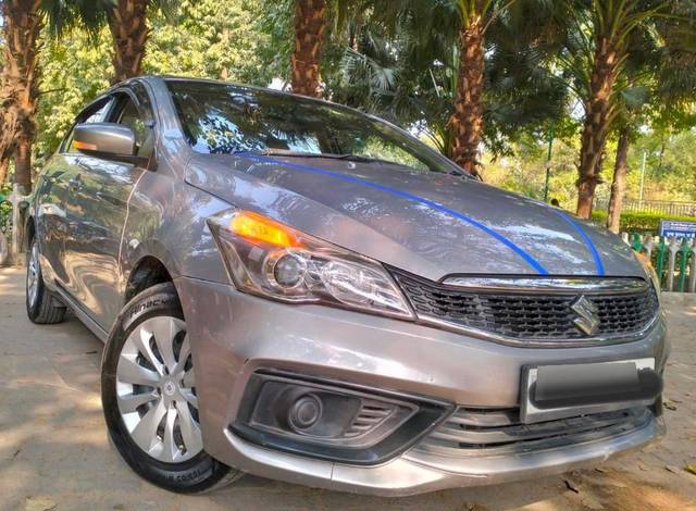 https://images10.gaadi.com/usedcar_image/4609410/original/processed_442fb50d096b718273c910085ff7603a.jpg?imwidth=6402