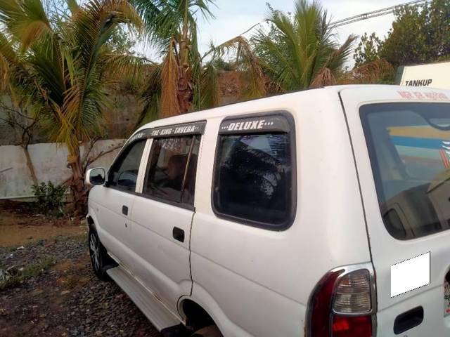 https://images10.gaadi.com/usedcar_image/4609412/original/processed_a63def87-13b6-4d83-94aa-1f23876b97c4.jpg?imwidth=6400