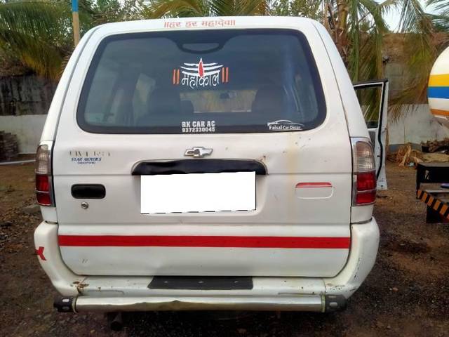 https://images10.gaadi.com/usedcar_image/4609412/original/processed_ddde44bd-7a2b-4d64-a898-fea9d49659c8.jpg?imwidth=6401
