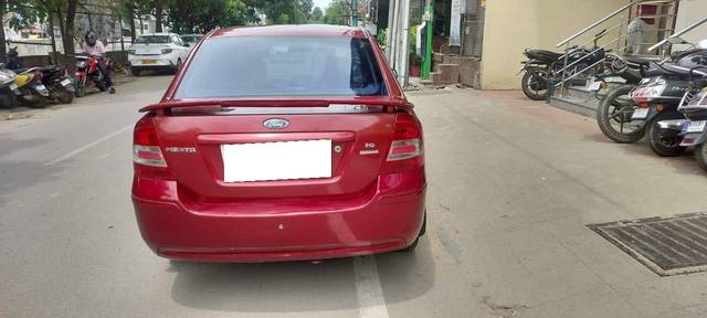 https://images10.gaadi.com/usedcar_image/4609414/original/processed_b097bb913b3777c1f22374e19df0b417.jpeg?imwidth=6401