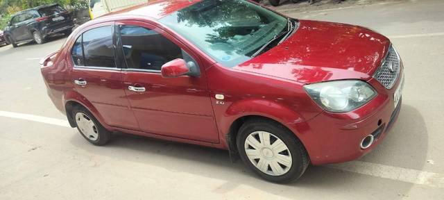 https://images10.gaadi.com/usedcar_image/4609414/original/processed_ee50304e4919952bcb057d4ab9320ab1.jpeg?imwidth=6400