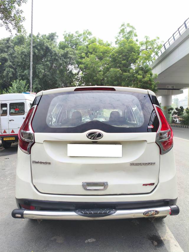 https://images10.gaadi.com/usedcar_image/4609421/original/processed_1a92fe0cc081494feef26d9137345560.jpg?imwidth=6402