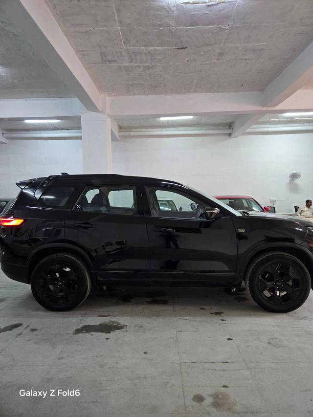 https://images10.gaadi.com/usedcar_image/4609425/original/processed_6c2e1f2e1b0fa4b17cdd6438caa90bc7.jpg?imwidth=6401
