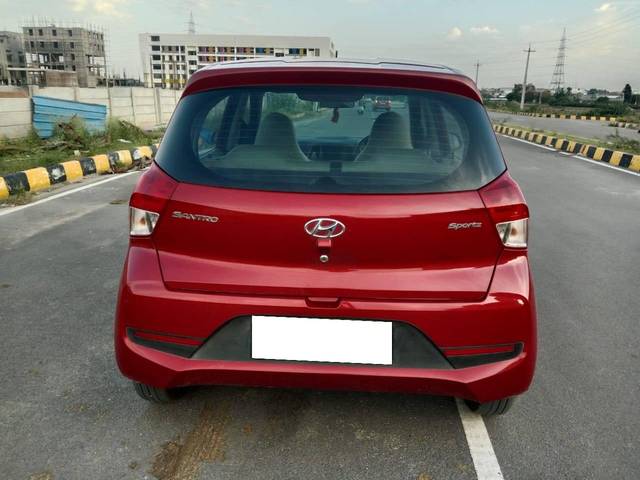https://images10.gaadi.com/usedcar_image/4609436/original/processed_2721d1fb8bcc1a84f7d6fb98df84d79e.jpg?imwidth=6402