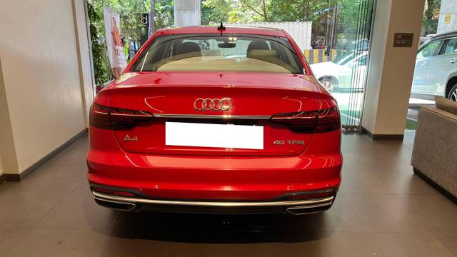 https://images10.gaadi.com/usedcar_image/4609440/original/processed_6ce02f8b9eff25a1d5edd027845da427.jpeg?imwidth=6401