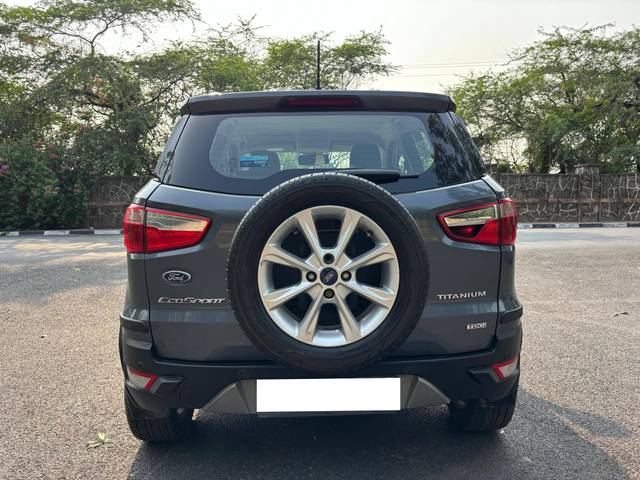 https://images10.gaadi.com/usedcar_image/4609447/original/processed_6abbabb0ee7b2597a45e277d90cd14c9.jpg?imwidth=6401