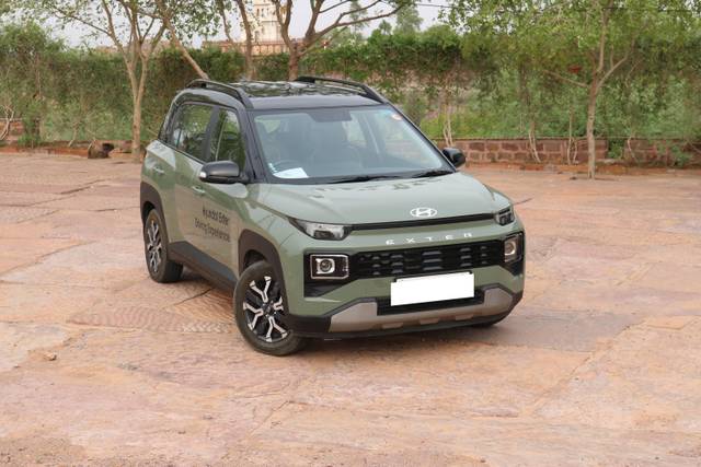 https://images10.gaadi.com/usedcar_image/4609515/original/processed_79412d5d59ebbf2c66d47287c45cb85b.JPG?imwidth=6400