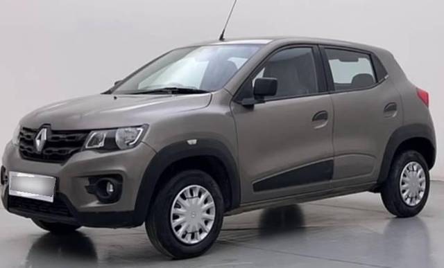 https://images10.gaadi.com/usedcar_image/4609543/original/processed_f0f2e9bf-a3a2-469a-bcd2-ce5028d0c737.jpg?imwidth=6400