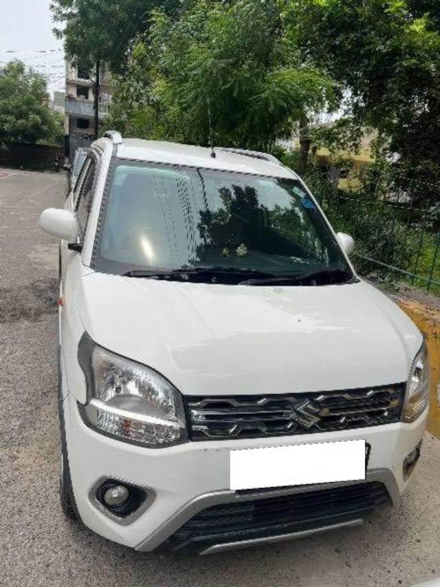 https://images10.gaadi.com/usedcar_image/4609567/original/processed_977fae46-e393-45a3-8045-ad082c3d1ab0.jpeg?imwidth=6400