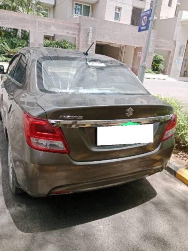 https://images10.gaadi.com/usedcar_image/4609574/original/processed_0ead9b6e-5421-4590-8c63-b6fe6eee6c96.jpeg?imwidth=6400