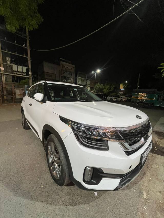 https://images10.gaadi.com/usedcar_image/4609577/original/98982a2f0f2c4a0bcc9e47a40602c7a5.jpg?imwidth=6400