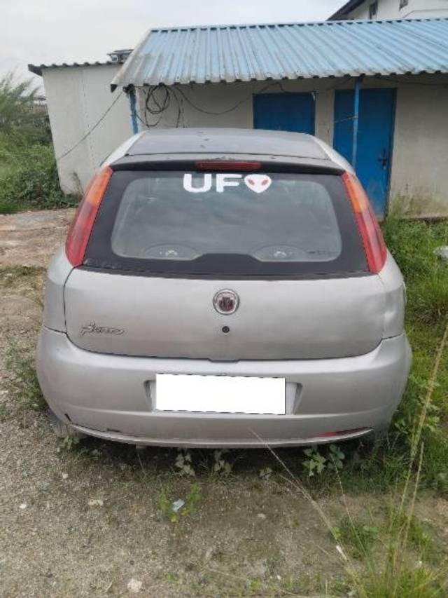 https://images10.gaadi.com/usedcar_image/4609584/original/processed_c10cd860-db6b-4628-8eb7-51d843f370f6.jpg?imwidth=6401