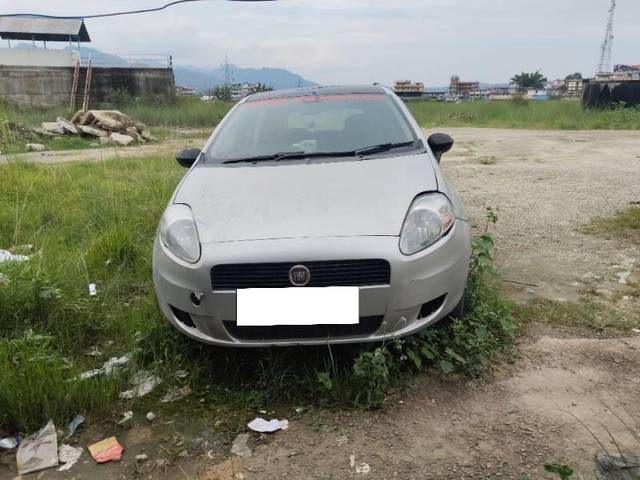 https://images10.gaadi.com/usedcar_image/4609584/original/processed_d57f2a2a-99b7-4b09-9755-74c478a3bcdf.jpg?imwidth=6400