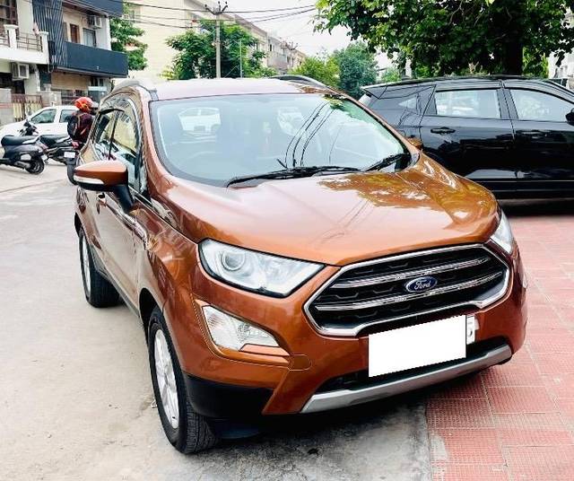 https://images10.gaadi.com/usedcar_image/4609624/original/processed_dfabf6e1-30a2-48e6-85cb-d911f9b0d98e.jpeg?imwidth=6400