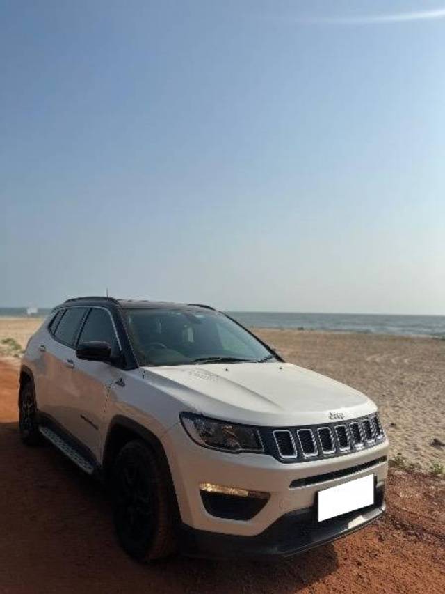 https://images10.gaadi.com/usedcar_image/4609661/original/processed_6daec580-b1b2-4e95-90c5-ed58cf9e0dc3.jpeg?imwidth=6400