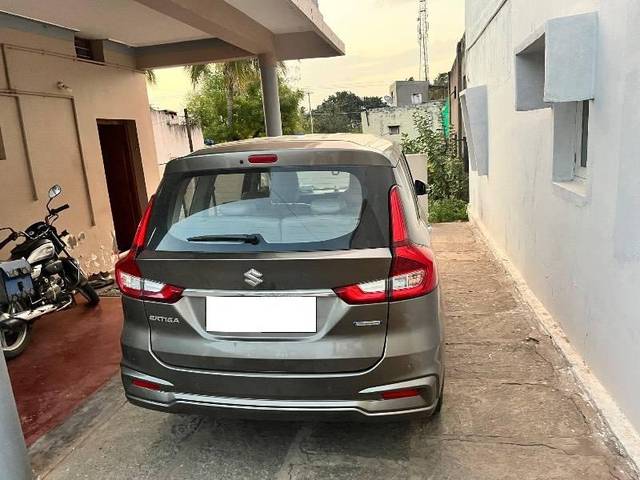 https://images10.gaadi.com/usedcar_image/4609665/original/processed_95f79527-22e7-4b2f-b814-3dc6ecbb1fdc.jpeg?imwidth=6401