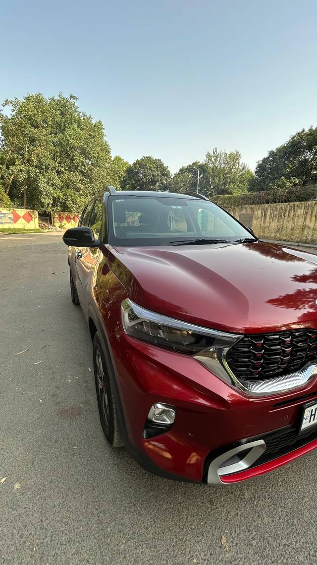 https://images10.gaadi.com/usedcar_image/4609700/original/processed_2f7249d2c14d8e7f695256015e3f4216.jpg?imwidth=6400