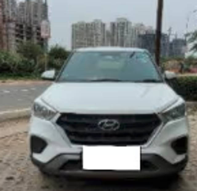 https://images10.gaadi.com/usedcar_image/4609716/original/1052139a-4236-4bc5-a66f-1714ad9caaf8.png?imwidth=6401