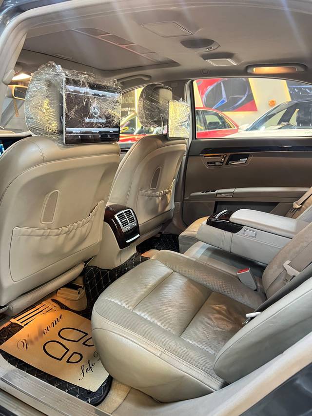 https://images10.gaadi.com/usedcar_image/4609774/original/processed_adb7dcdba6b9f7880bc6aba87ff81a84.jpg?imwidth=6400
