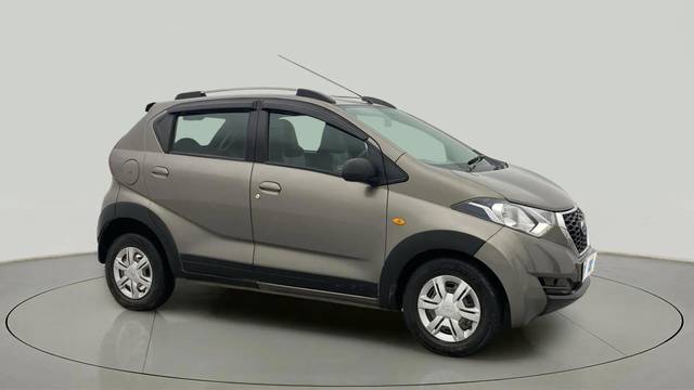 https://images10.gaadi.com/usedcar_image/4609786/original/94b5f5fe4bd0aeb1dd867a83e703ec1f.jpg?imwidth=6400