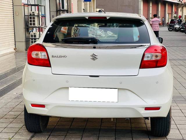 https://images10.gaadi.com/usedcar_image/4609814/original/processed_66a8b235a9570c06f7b3c4732db9c319.jpg?imwidth=6402