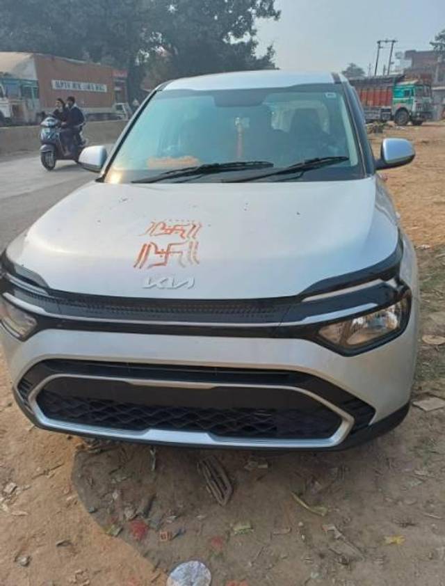 https://images10.gaadi.com/usedcar_image/4609880/original/processed_ea3dc6e1-1419-41ee-80ce-c99620081ec6.jpg?imwidth=6400