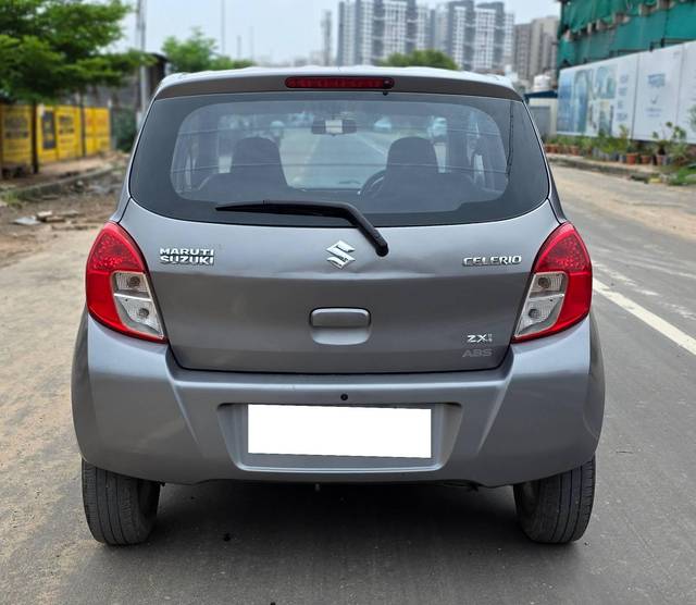 https://images10.gaadi.com/usedcar_image/4609905/original/processed_5968ee1951b3916ec0fe5bc2a29b29eb.jpg?imwidth=6401
