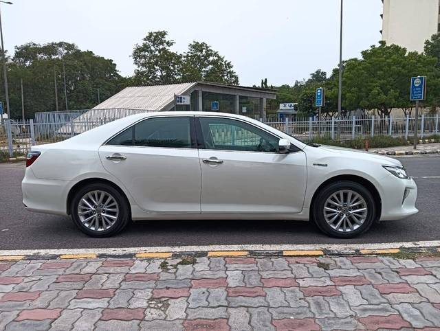 https://images10.gaadi.com/usedcar_image/4609920/original/processed_d48a8def13e9511a7cac37699b015089.jpg?imwidth=6401