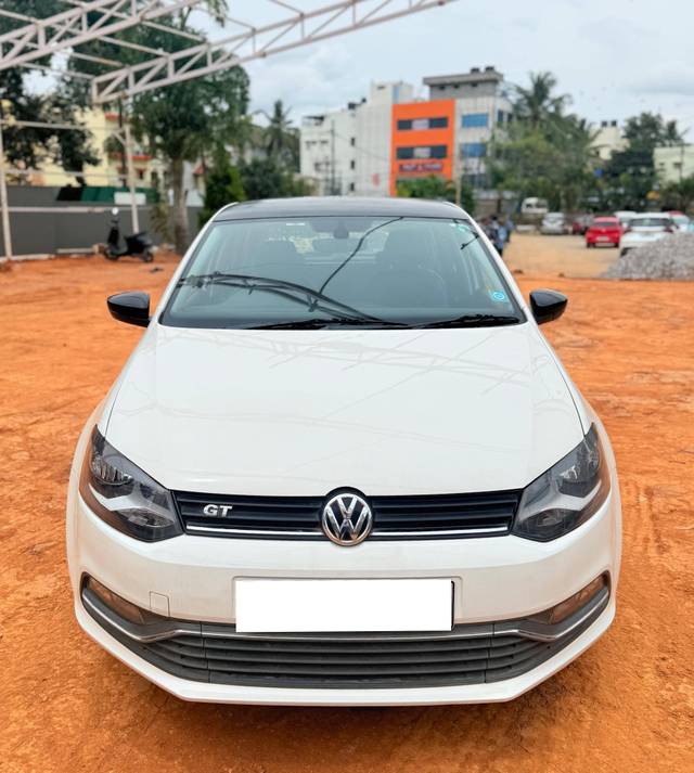 https://images10.gaadi.com/usedcar_image/4609950/original/processed_ea9a8f059ae3d870b57e7d9dff54fc6e.jpg?imwidth=6400