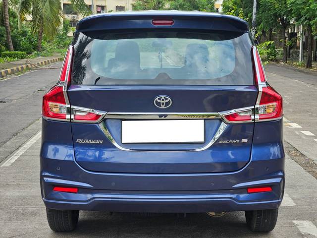https://images10.gaadi.com/usedcar_image/4609956/original/processed_7a748e5037db91e22c7b807fc2adfbb7.jpg?imwidth=6402