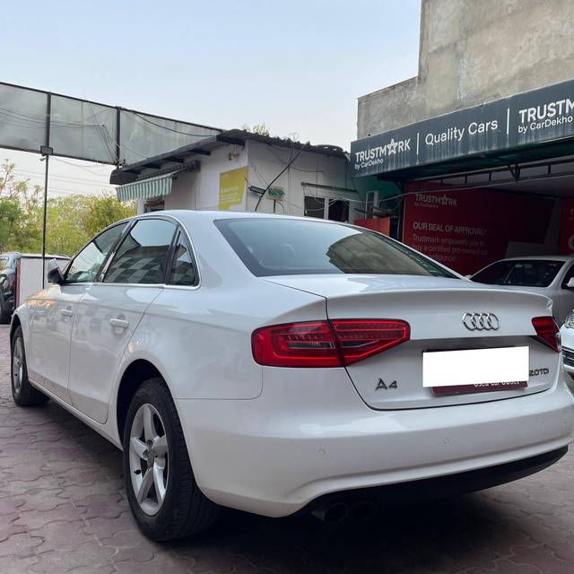 https://images10.gaadi.com/usedcar_image/4610041/original/processed_f500167957195737fd0eaa1d57328d9a.jpg?imwidth=6402