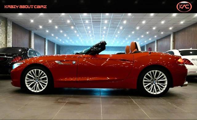 https://images10.gaadi.com/usedcar_image/4610044/original/processed_e272fcb0a151b642926fefc441685775.jpg?imwidth=6402