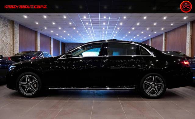 https://images10.gaadi.com/usedcar_image/4610072/original/processed_23e2c7c55e431ee211ff64b2ccd63a33.jpg?imwidth=6402