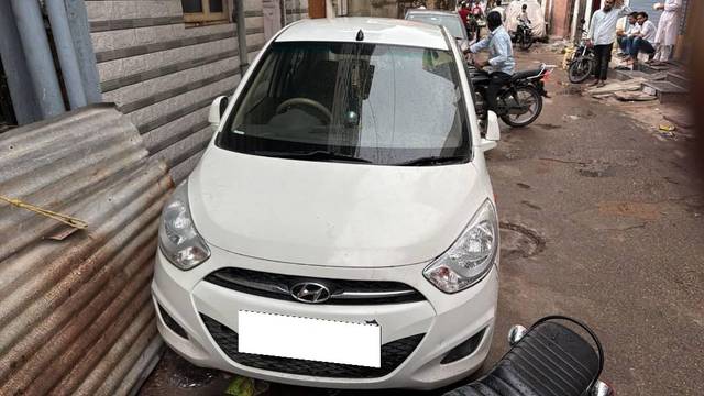 https://images10.gaadi.com/usedcar_image/4610111/original/processed_3dbee6e4-9c46-407b-aa76-5b69cc0e4bf3.jpg?imwidth=6400