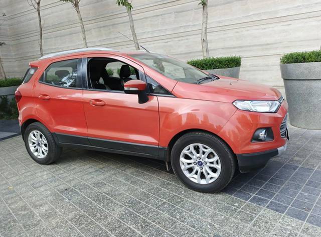https://images10.gaadi.com/usedcar_image/4610122/original/fd786bba-d592-4047-9d07-a161db0fc849.jpg?imwidth=6400