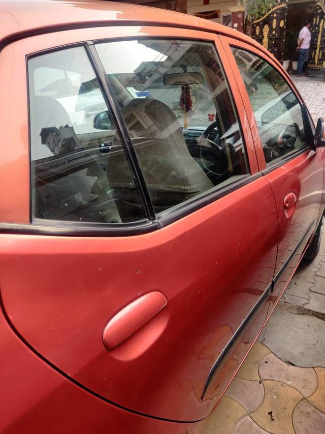 https://images10.gaadi.com/usedcar_image/4610127/original/processed_c55d0252-eeb8-4b9f-9b33-2442fd134113.jpg?imwidth=6401