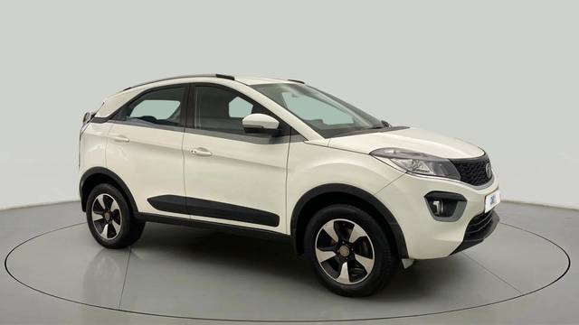 https://images10.gaadi.com/usedcar_image/4610156/original/7790ecb36ec6a5d1b2178238e5db1f49.jpg?imwidth=6400