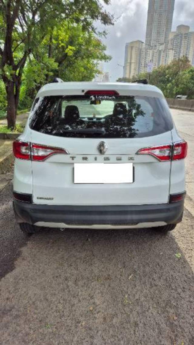 https://images10.gaadi.com/usedcar_image/4610174/original/processed_badfb543-948f-47e5-87fb-d2ef95aa7b76.jpg?imwidth=6402