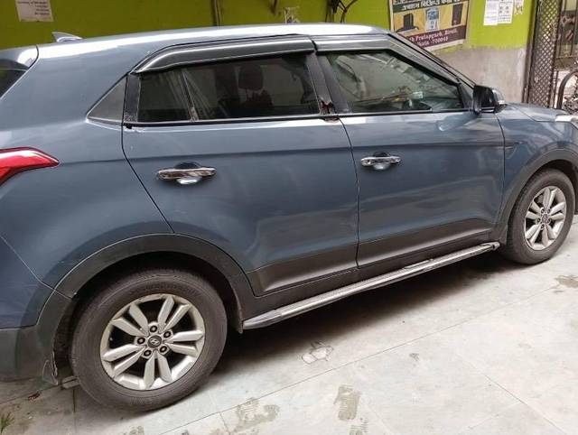 https://images10.gaadi.com/usedcar_image/4610181/original/processed_4cc39196-0667-4e52-bff7-4343f75a02a7.jpeg?imwidth=6402