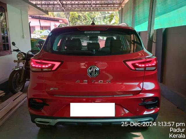 https://images10.gaadi.com/usedcar_image/4610200/original/processed_9731b0ce-3474-4334-a808-4626ea0ca042.jpg?imwidth=6402