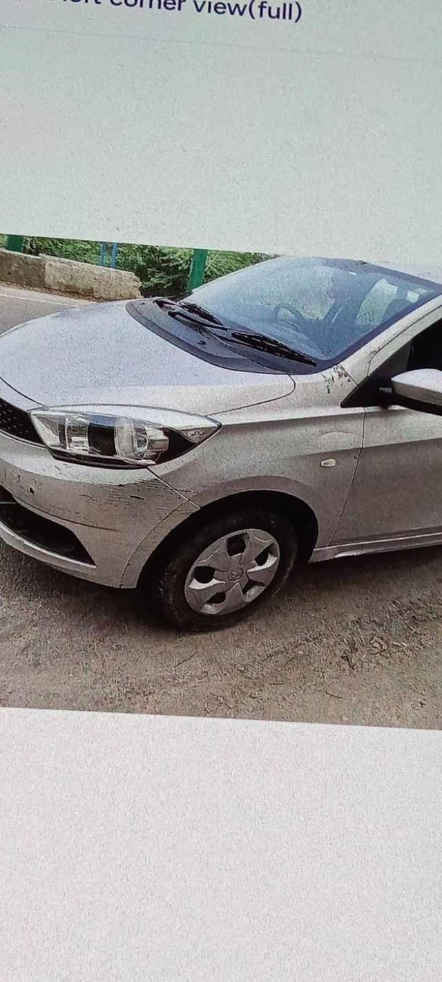 https://images10.gaadi.com/usedcar_image/4610202/original/processed_75039f3f6d2db00c32016a6fbb773761.jpg?imwidth=6400