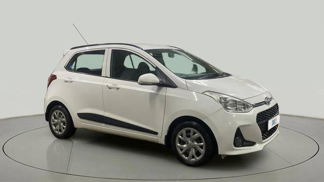 https://images10.gaadi.com/usedcar_image/4610217/original/513d5d0d56127c6e8de7a575c7fa3ca6.jpg?imwidth=6400