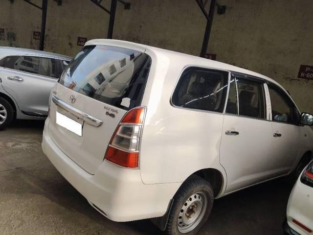 https://images10.gaadi.com/usedcar_image/4610223/original/processed_c9d95233-efae-42a5-b5b2-b7e36d16e12c.jpg?imwidth=6401