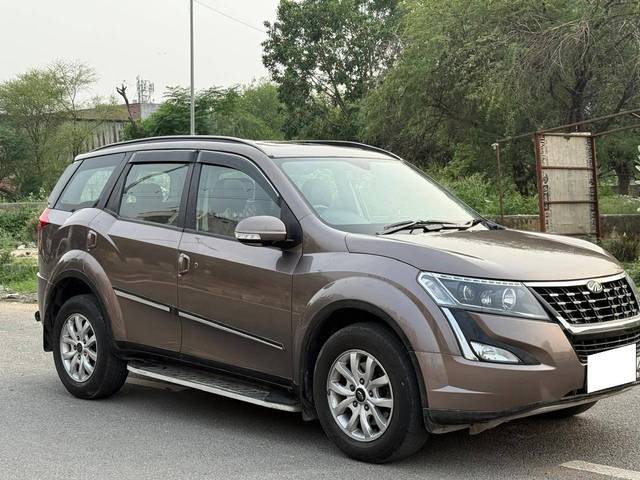 https://images10.gaadi.com/usedcar_image/4610300/original/processed_a410ac250676a75e5d11ea2c957f599f.jpg?imwidth=6400