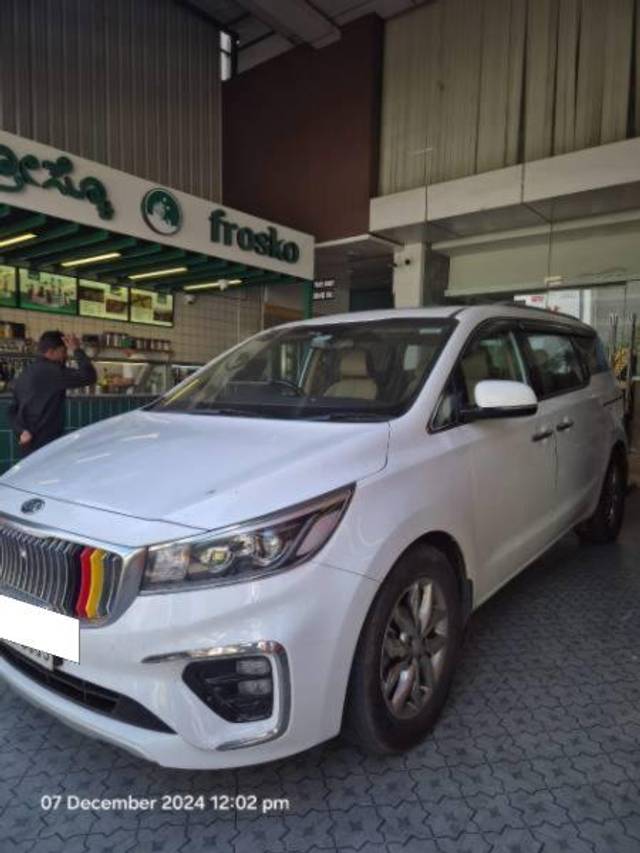 https://images10.gaadi.com/usedcar_image/4610306/original/processed_9efb8b6d-7045-4720-bf39-cdd6c942cc39.jpeg?imwidth=6401