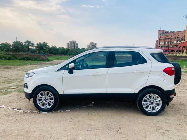 https://images10.gaadi.com/usedcar_image/4610318/original/8cc0a3f8c879c5d47d388647d81cbec9.jpg?imwidth=6402