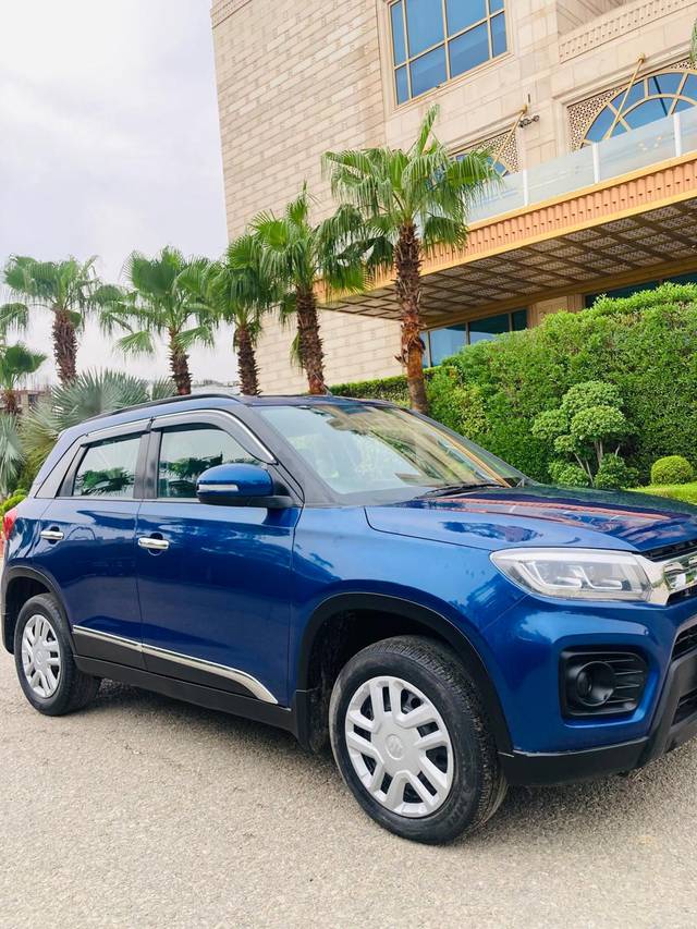 https://images10.gaadi.com/usedcar_image/4610332/original/383b4929e93d508d4be0143c6d2a940e.jpg?imwidth=6400