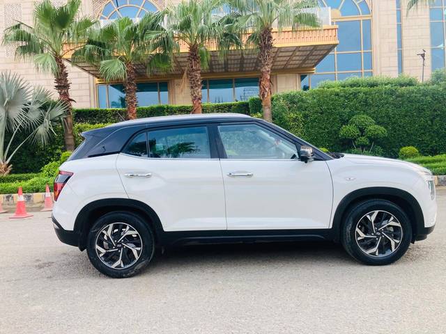 https://images10.gaadi.com/usedcar_image/4610334/original/299b4ade8590d2d6fff6da490f3e1d73.jpg?imwidth=6401