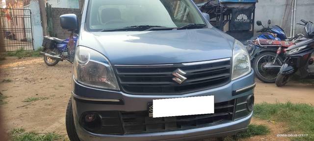 https://images10.gaadi.com/usedcar_image/4610337/original/processed_1b184c87-dcc5-4327-9dbc-4de551f6c3db.jpg?imwidth=6400